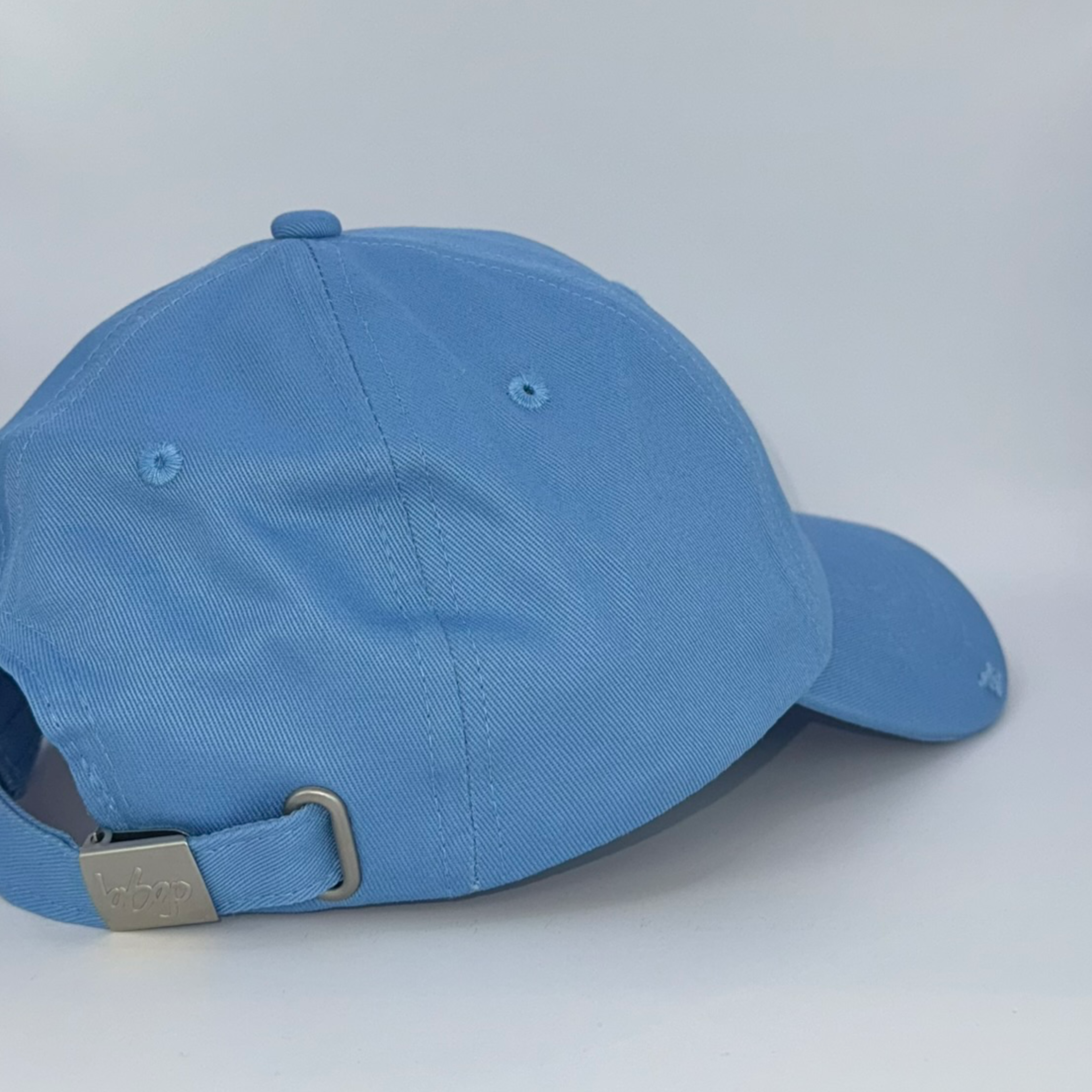 ESSENTIAL BASE CAP - BABY BLUE