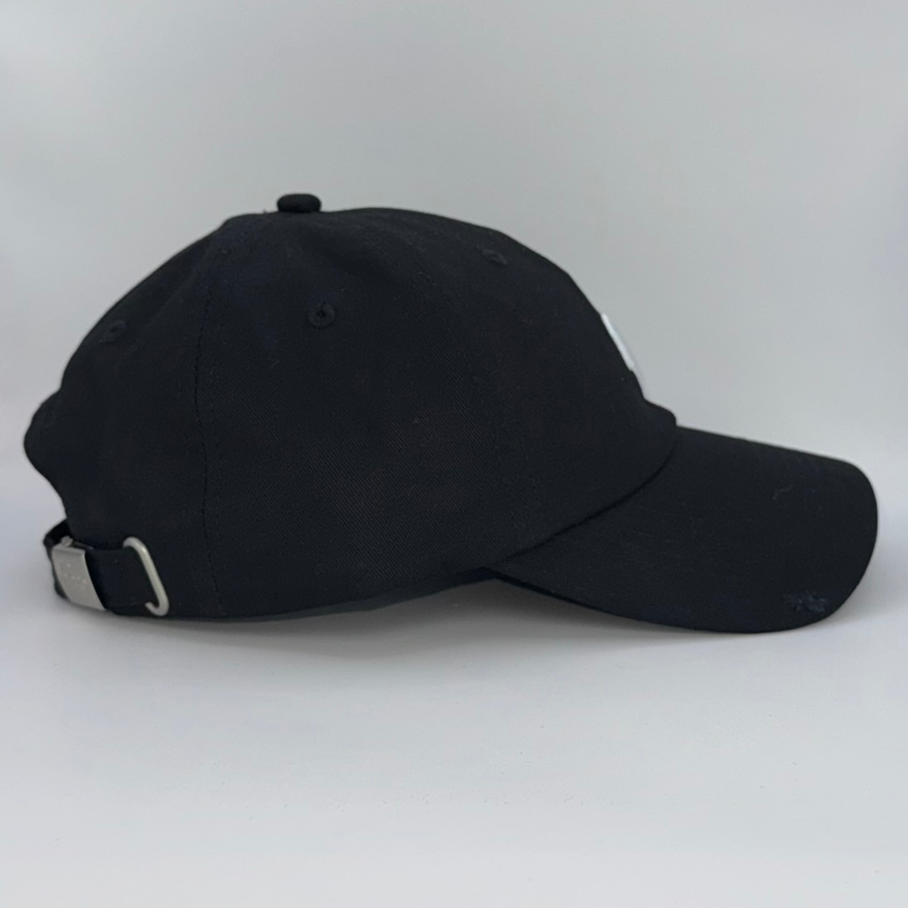 ESSENTIAL BASE CAP - JET BLACK